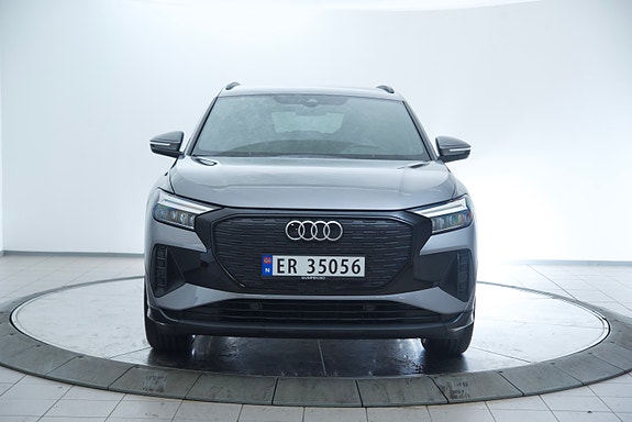 Audi Q4 e-tron 2 of 26