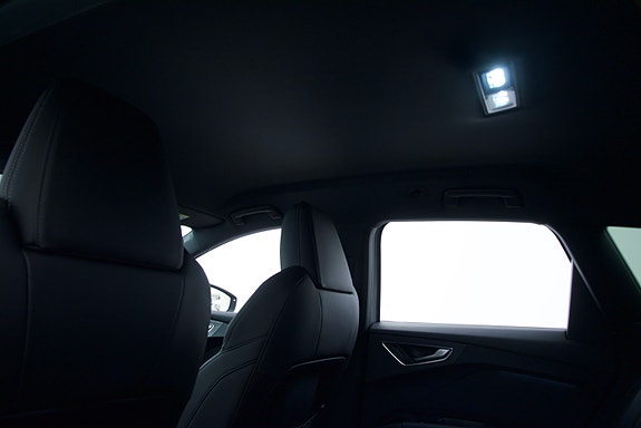 Audi Q4 e-tron 26 of 26