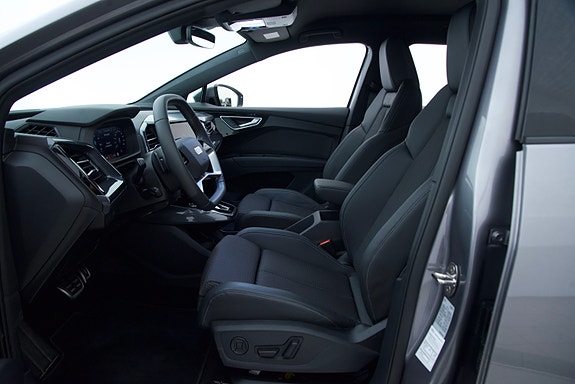 Audi Q4 e-tron 16 of 26