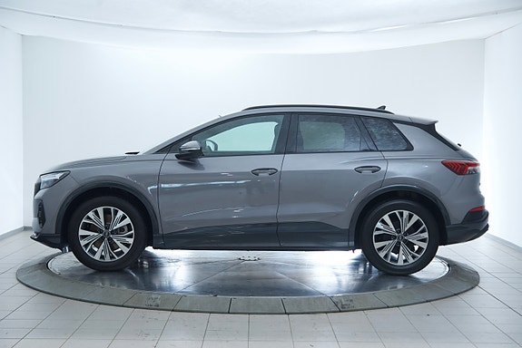 Audi Q4 e-tron 9 of 26