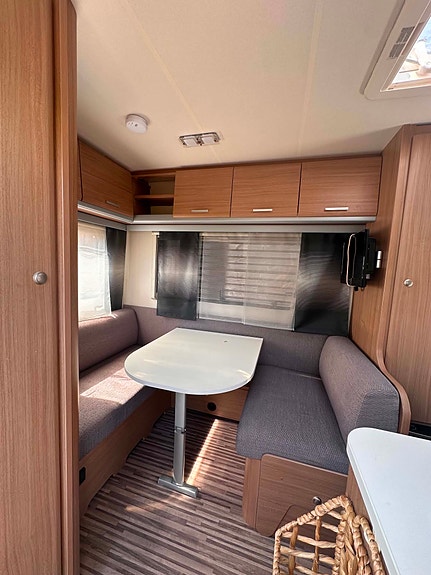 Adria Aviva 2 of 9