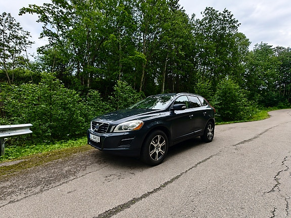 Volvo XC60 7 of 25