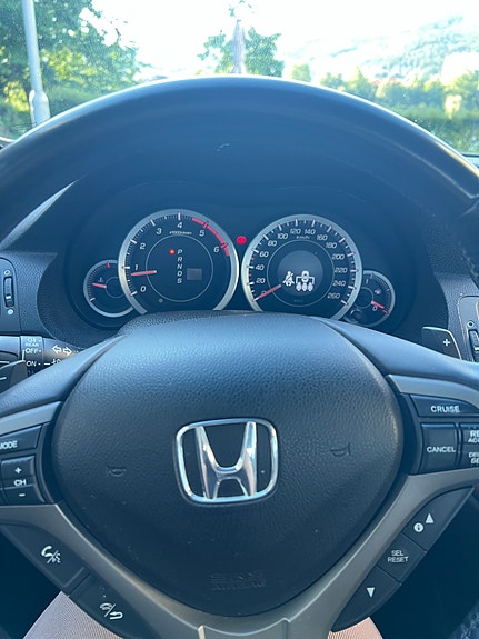 Honda Accord 4 of 5