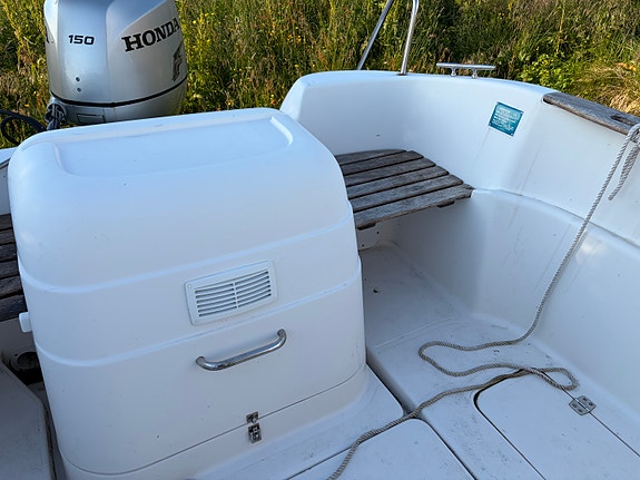 Örnvik 630 Tur/fiskebåt med 150HK Honda 5 of 5