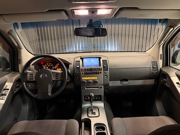 Nissan Pathfinder 26 of 30
