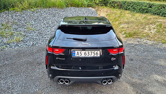 Jaguar F-PACE 9 of 30