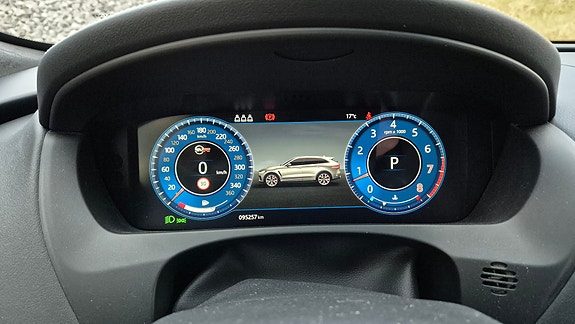 Jaguar F-PACE 20 of 30
