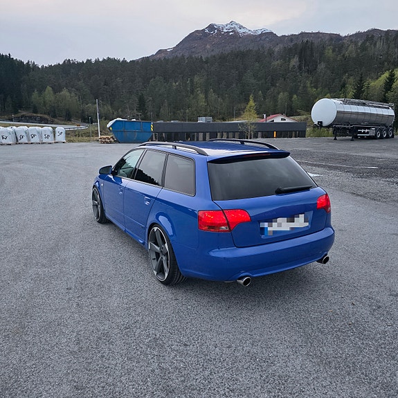 Audi A4 3 of 16