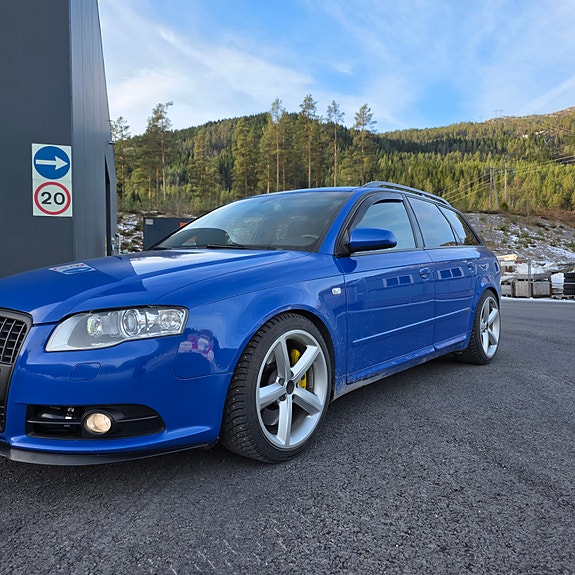 Audi A4 16 of 16