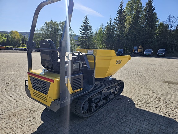 Wacker Neuson DT23 3 of 5