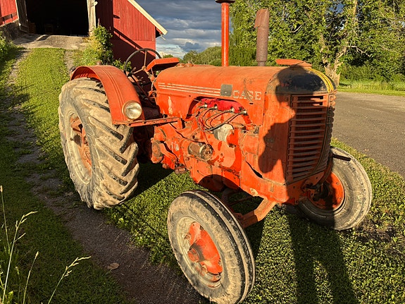 CASE IH D 2 of 5