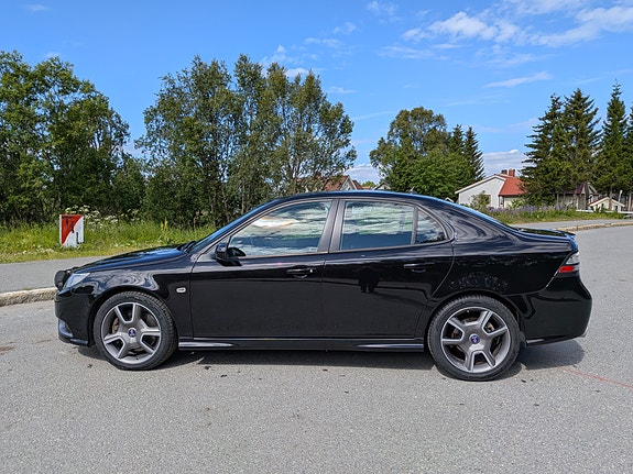 Saab 9-3 2 of 5
