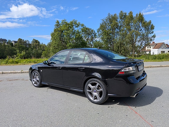 Saab 9-3 4 of 5