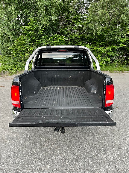 Volkswagen Amarok 5 of 5