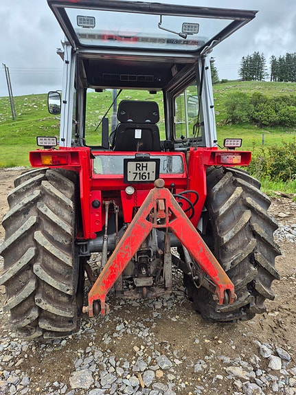 Massey Ferguson 550 5 of 5
