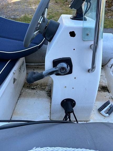 Rib med Yamaha v-max til salgs 4 of 5