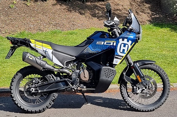 Husqvarna Norden 901 Expedition 2 of 3