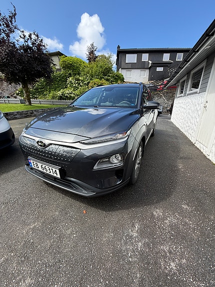Hyundai Kona 3 of 5