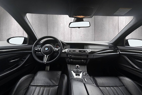 BMW M5 20 of 30