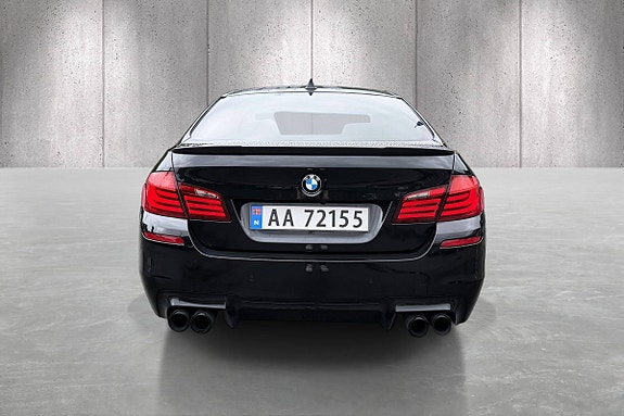 BMW M5 17 of 30