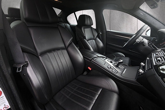 BMW M5 25 of 30