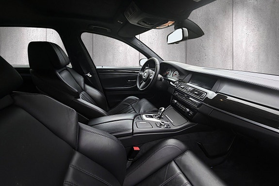 BMW M5 22 of 30