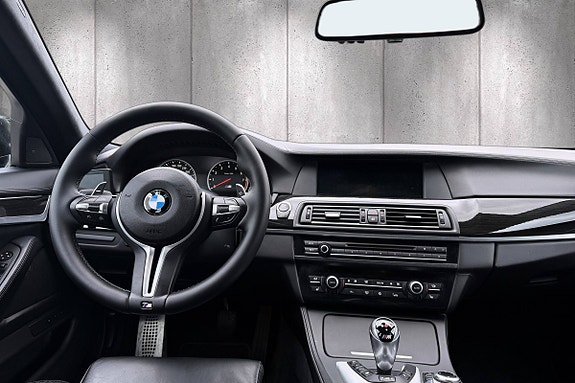 BMW M5 21 of 30