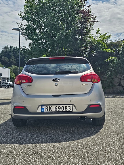 Kia Ceed 5 of 5