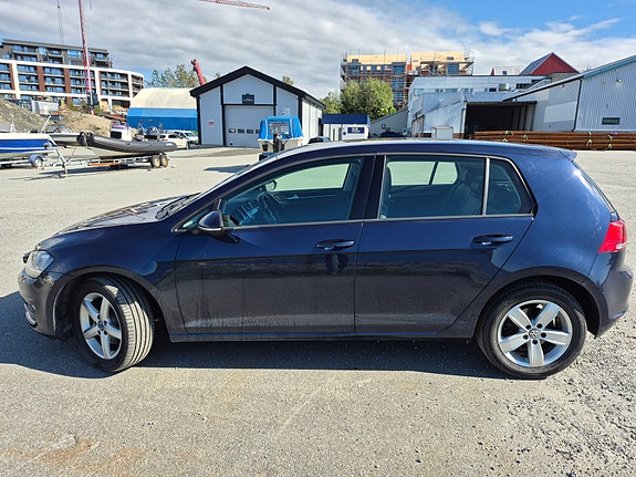 Volkswagen Golf VII 4 of 5