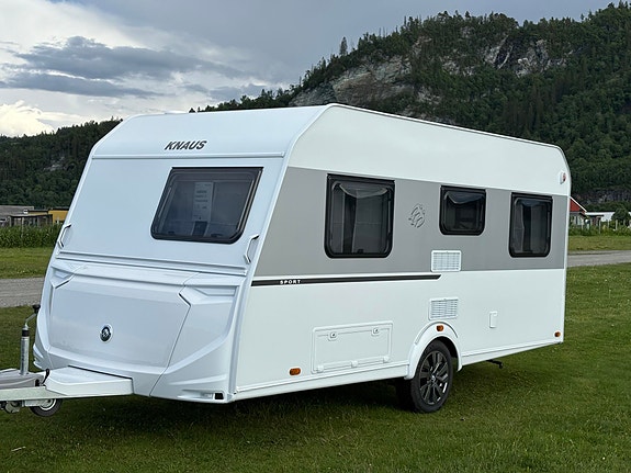 Knaus SPORT 450 FU GULVVARME / TV FESTE / ALU FELGER / DUSJ / KJØREVOGN! ! 3 of 5