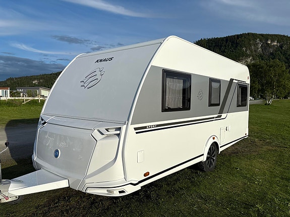 Knaus SPORT 500 EU KJØREVOGN / 2 ENKLE SENGER / ROMSLI BAD MED DUSJ / 2 of 5