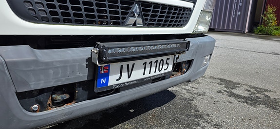 Mitsubishi Canter Fuso 3 of 5