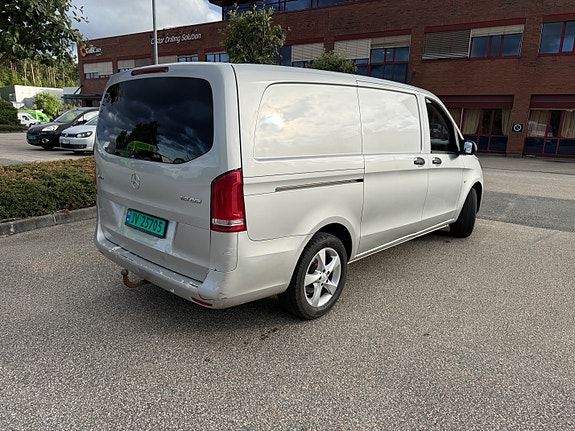 Mercedes-Benz Vito 119 3 of 5