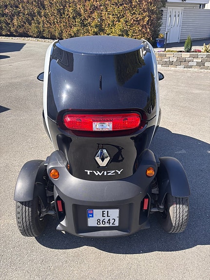 Renault Twizy 3 of 5