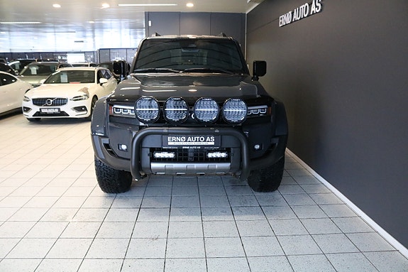 Toyota Land Cruiser 4 of 5