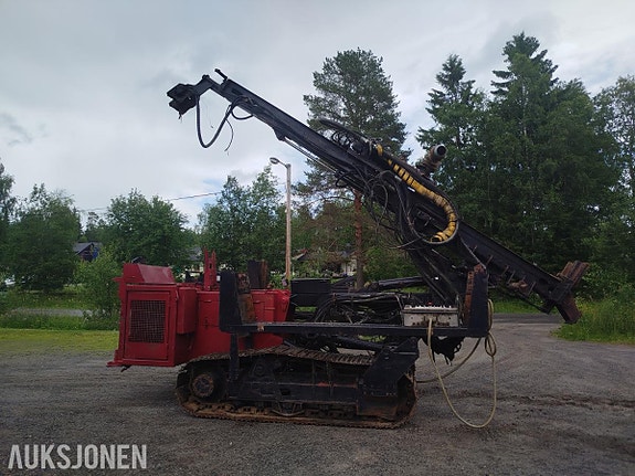 Andre Nemek 407TS 2 of 21