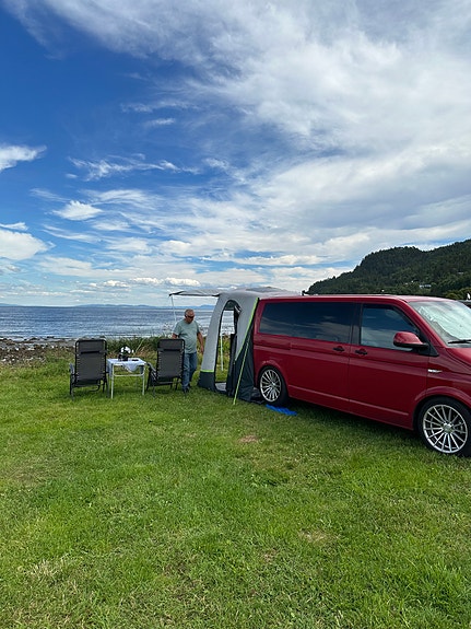 Volkswagen Multivan 3 of 5