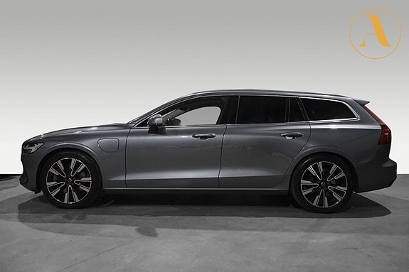 Volvo V60 4 of 5
