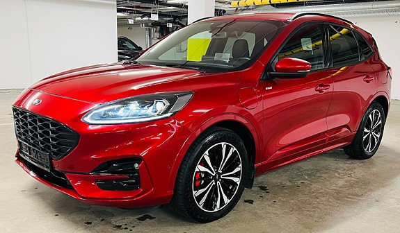 Ford Kuga 3 of 5