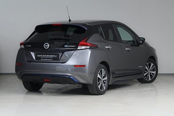 Nissan Leaf 2 of 5