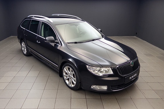 Skoda Superb 2 of 5