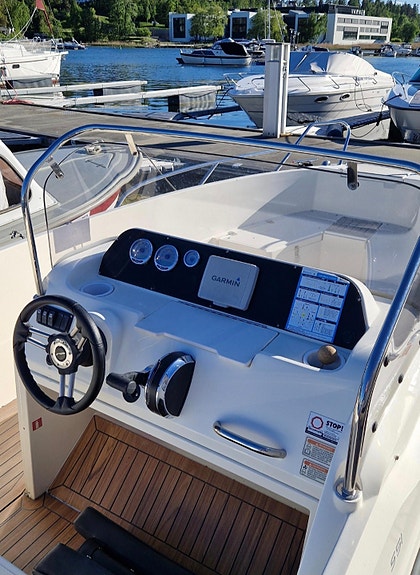 Uttern S51 skjærgårdsjeep, premium edition (91 timer) 4 of 5