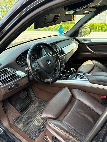 BMW X5 5 of 5