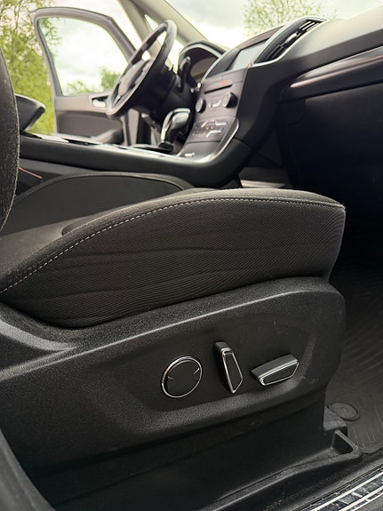 Ford S-MAX 14 of 20