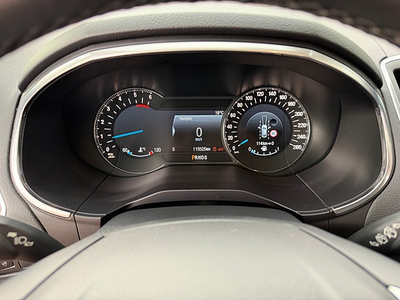Ford S-MAX 9 of 20