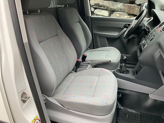 Volkswagen Caddy 5 of 5