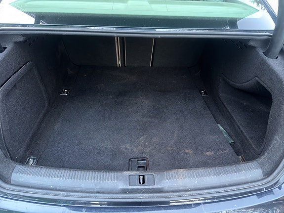 Audi A4 13 of 26