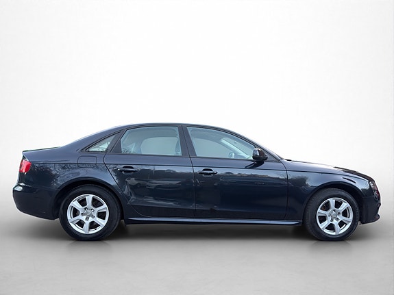 Audi A4 6 of 26