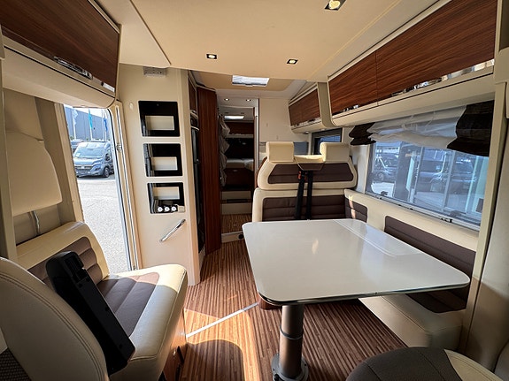 Adria Matrix 670 SL - 5 seter 13 of 17