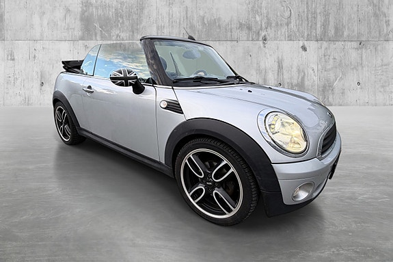 Mini Cooper C 2010 photo 2